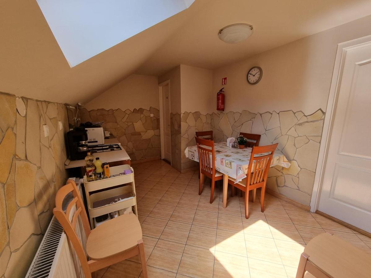 Abigél 2 Vendégház Miskolc Extérieur photo